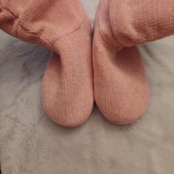 NWT LongBay pink Chenille Knit Bootie Slippers Plush Fleece Memory Foam Sz XL - Picture 4 of 7